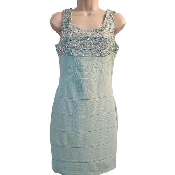 NWOT Deb Sequin Dress Size Medium - Picture 1 of 5